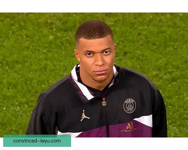 欧洲劲旅争夺超级前锋引发转会市场新一轮震荡