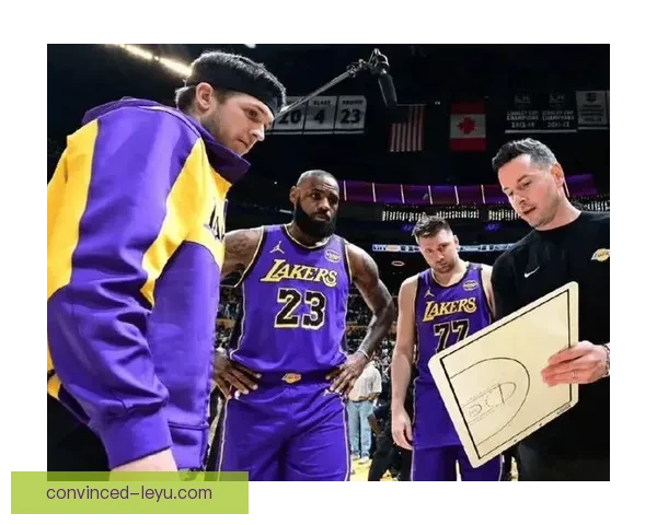 湖人新赛季连胜势不可挡詹姆斯状态火热引领球队冲击总冠军