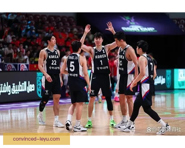 中国男篮激战亚洲杯展现实力 迎接世界杯预选赛关键对决